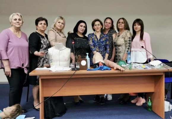 Santé Arménie հասարակական կազմակերպության ներկայացուցիչների կողմից կազմակերպվել էր դասընթաց՝ նախատեսված Երևանի բժշկական կենտրոնների վերակենդանացման բաժանմունքների բուժքույրերի համար: