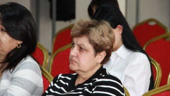 ԻՀԱԿ-ում բուժաշխատողների մասնագիտական էթիկայի թեմայով երկրորդ դասընթացն է անցկացվել