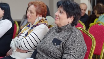 «Միկրոաշխարհը և մարդը». լուսանկարներ ԻՀԱԿ դասընթացից