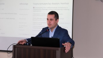 «Միկրոաշխարհը և մարդը». լուսանկարներ ԻՀԱԿ դասընթացից