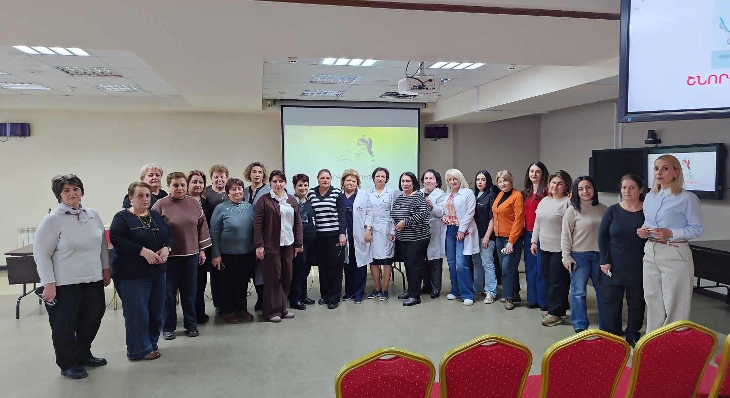 Ավելի քան 100 մասնակից ԻՀԱԿ դասընթացին