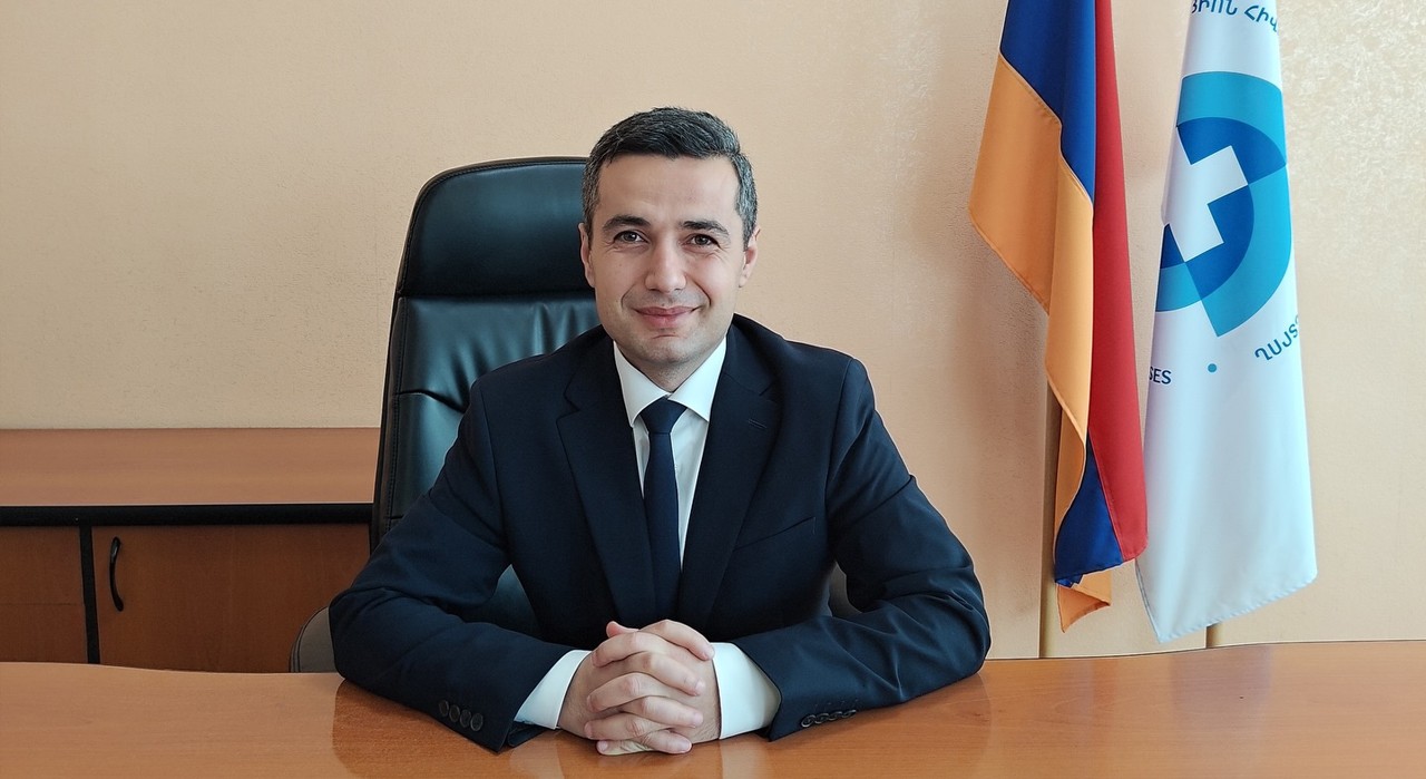 ԻՀԱԿ տնօրեն Արմեն Օհանյանի շնորհավորական ուղերձը Ամանորի առթիվ